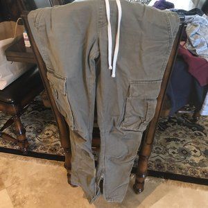 Men's Olive Colored Cargo Pants